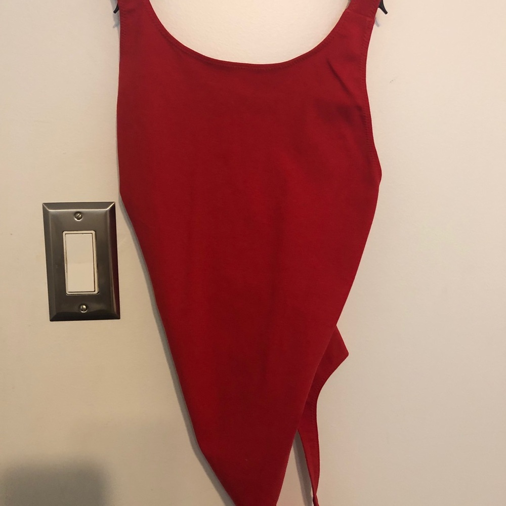 Aritzia Marie Bodysuit Red Wilfred Small NEW